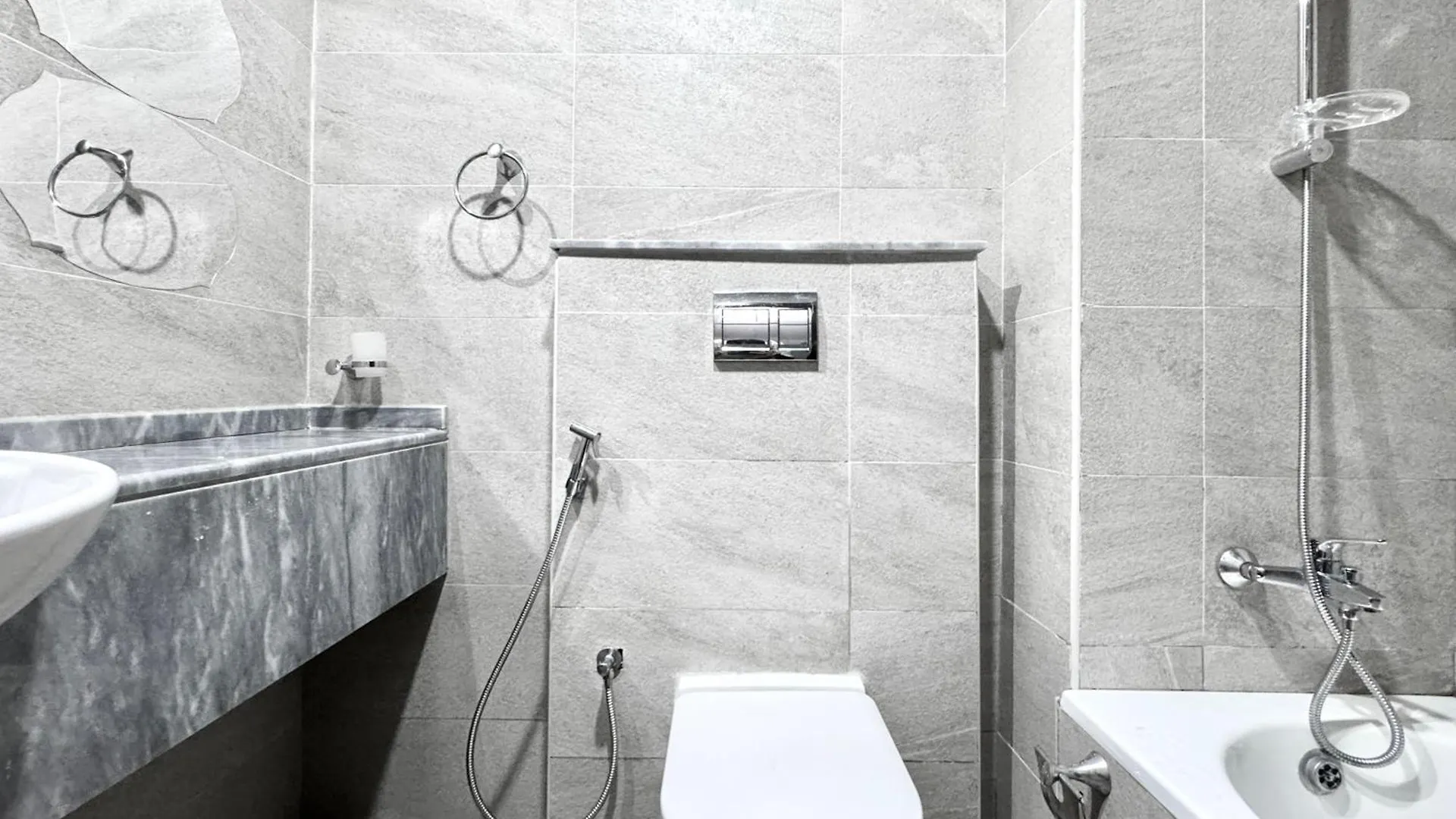 شقة Al Manara Classic Deluxe Studio دبي